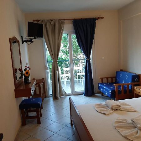 Hotel Flesvos 페프코초리 외부 사진