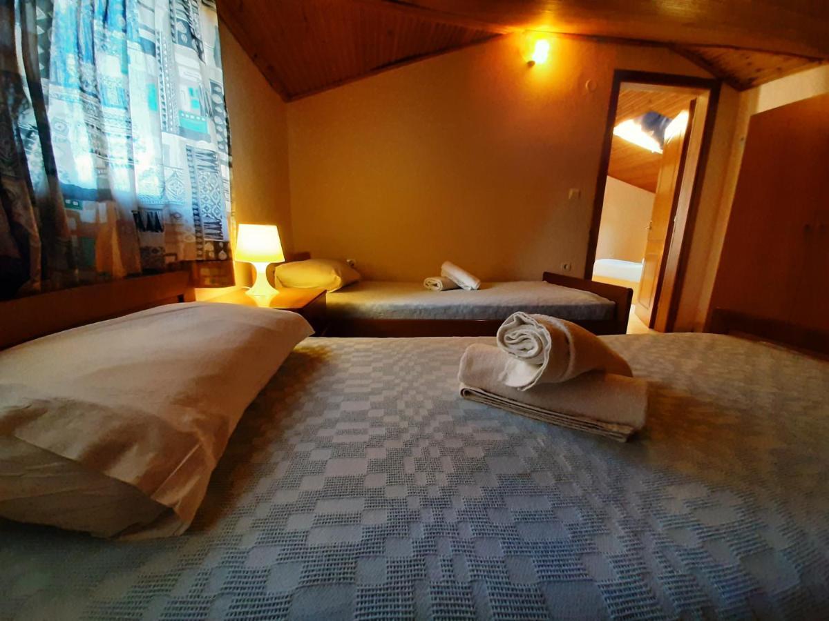 Hotel Flesvos 페프코초리 외부 사진