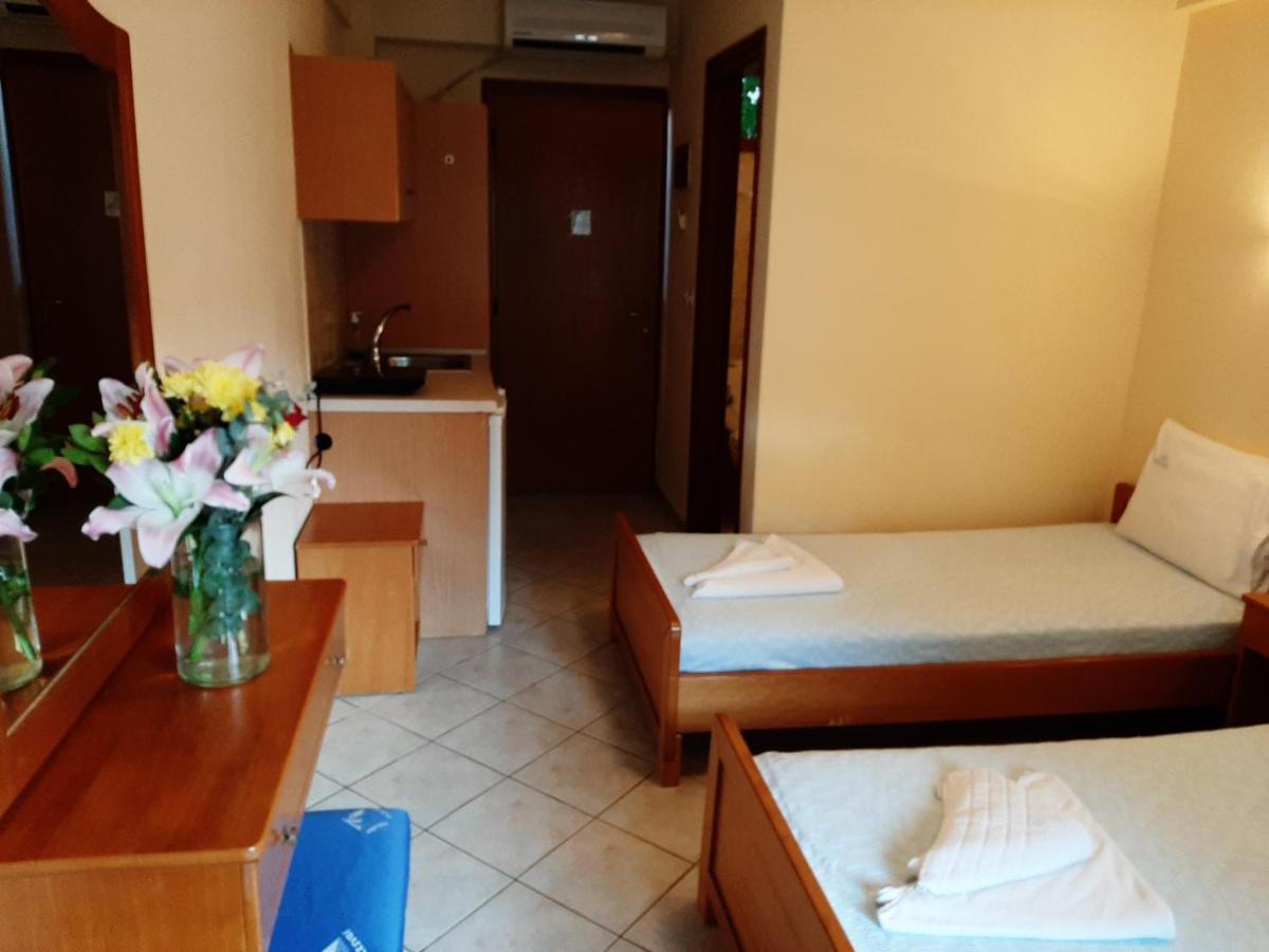Hotel Flesvos 페프코초리 외부 사진